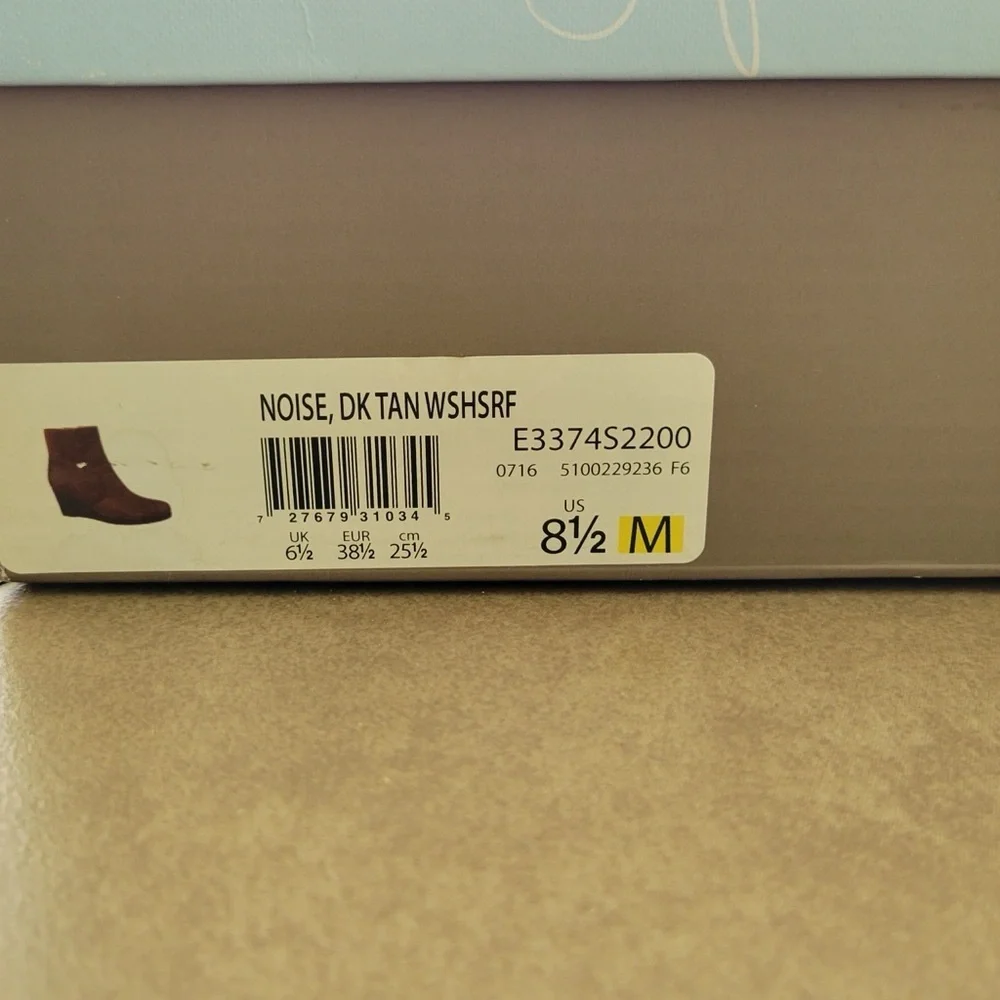 Life Stride Brown Wedge Boots
